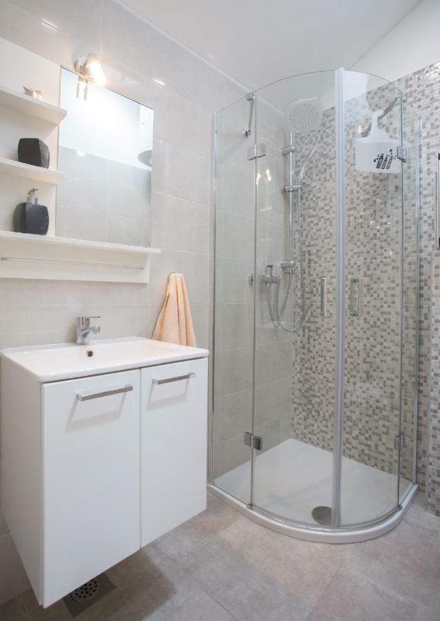 Apartment In Vis Historic Center - Mikula, Ljubica, Toma מראה חיצוני תמונה