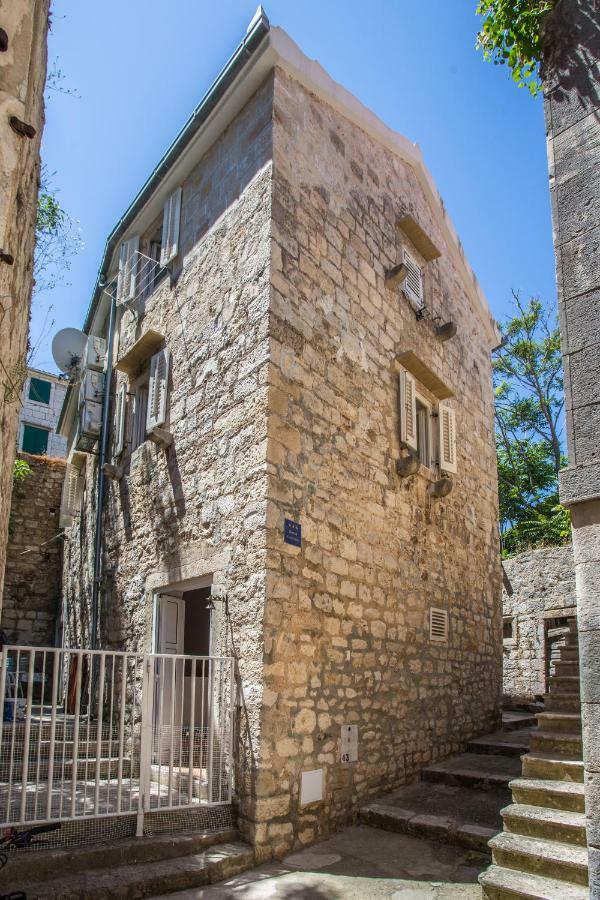 Apartment In Vis Historic Center - Mikula, Ljubica, Toma מראה חיצוני תמונה