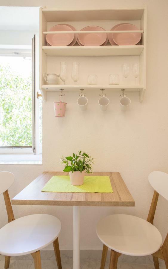 Apartment In Vis Historic Center - Mikula, Ljubica, Toma מראה חיצוני תמונה